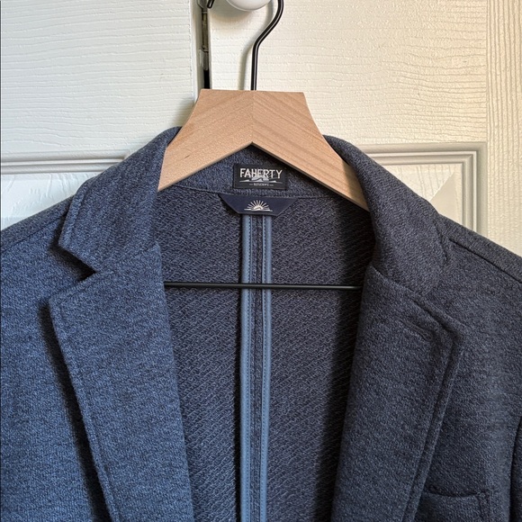 Faherty ‘Inlet’ Blazer - Picture 2 of 5